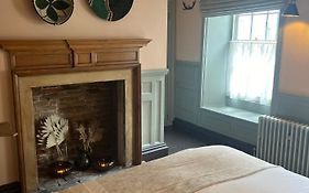 Pallant Hideaway